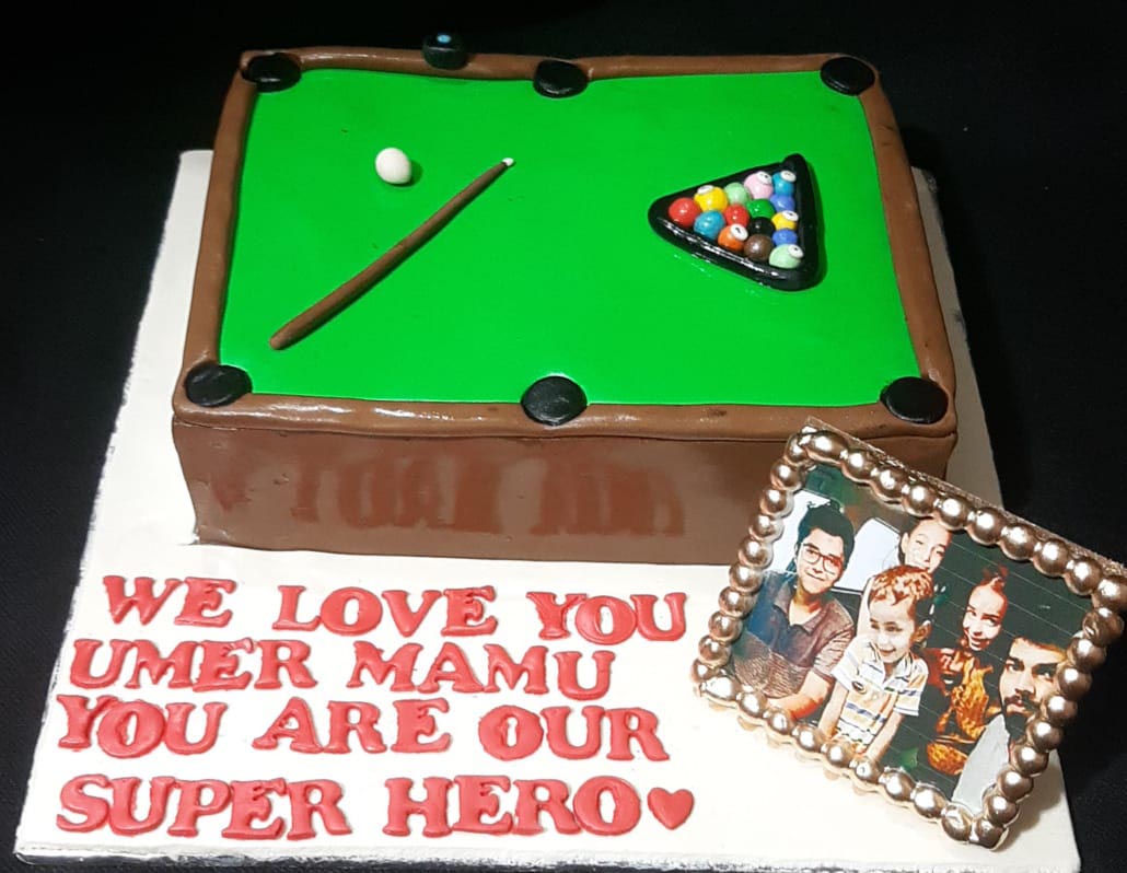 PLAYABLE POOL TABLE CAKE (How To) - YouTube